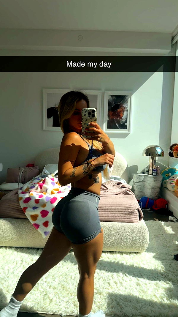 kaitlyn_krems snapchat image archive image