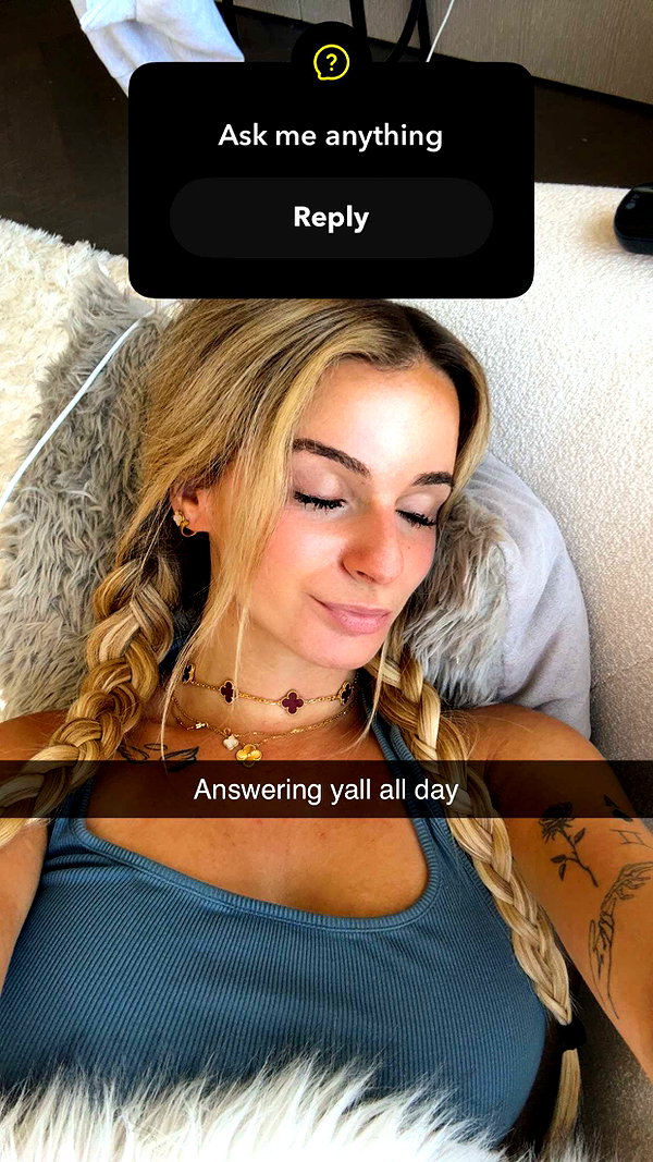 kaitlyn_krems snapchat image archive image
