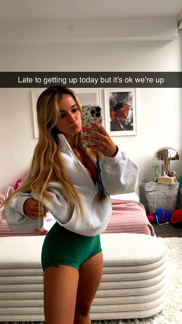 kaitlyn_krems snapchat image archive image