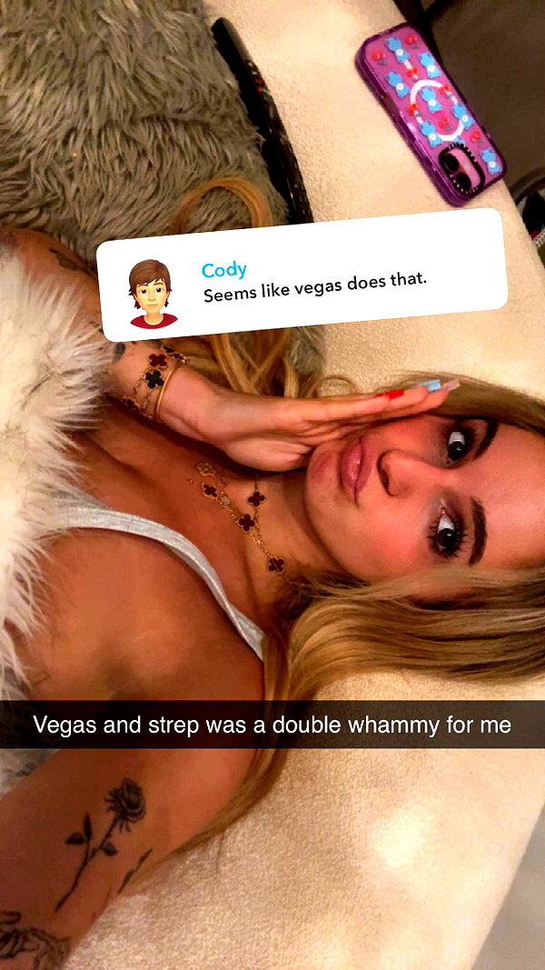 kaitlyn_krems snapchat image archive image
