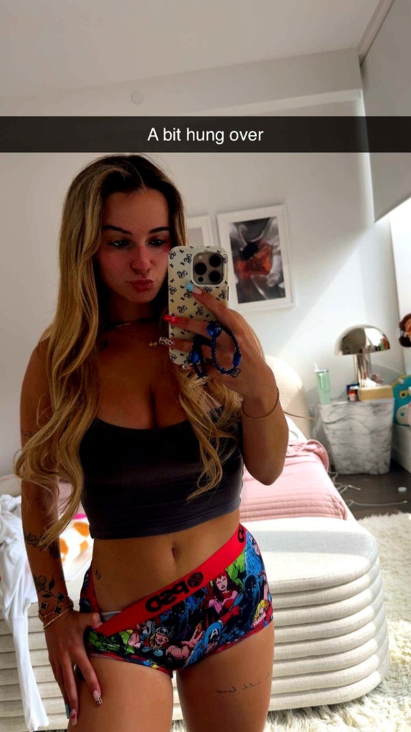 kaitlyn_krems snapchat image archive image