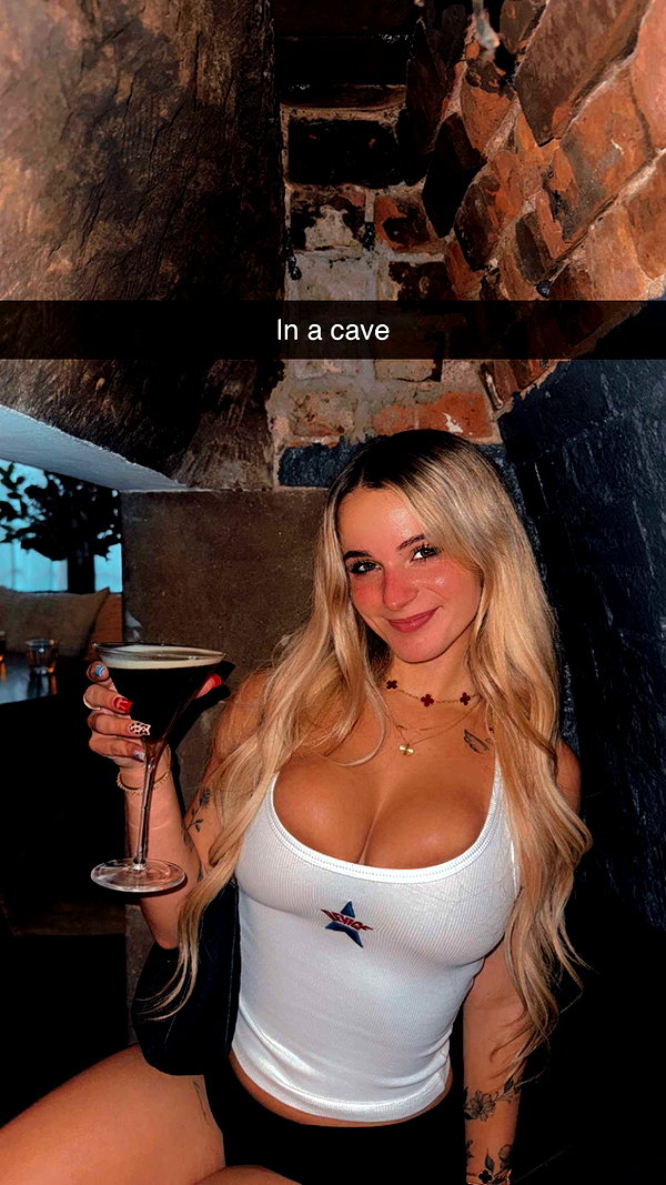 kaitlyn_krems snapchat image archive image