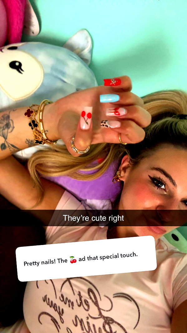 kaitlyn_krems snapchat image archive image