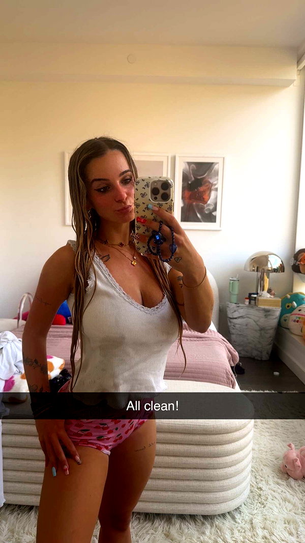 kaitlyn_krems snapchat image archive image