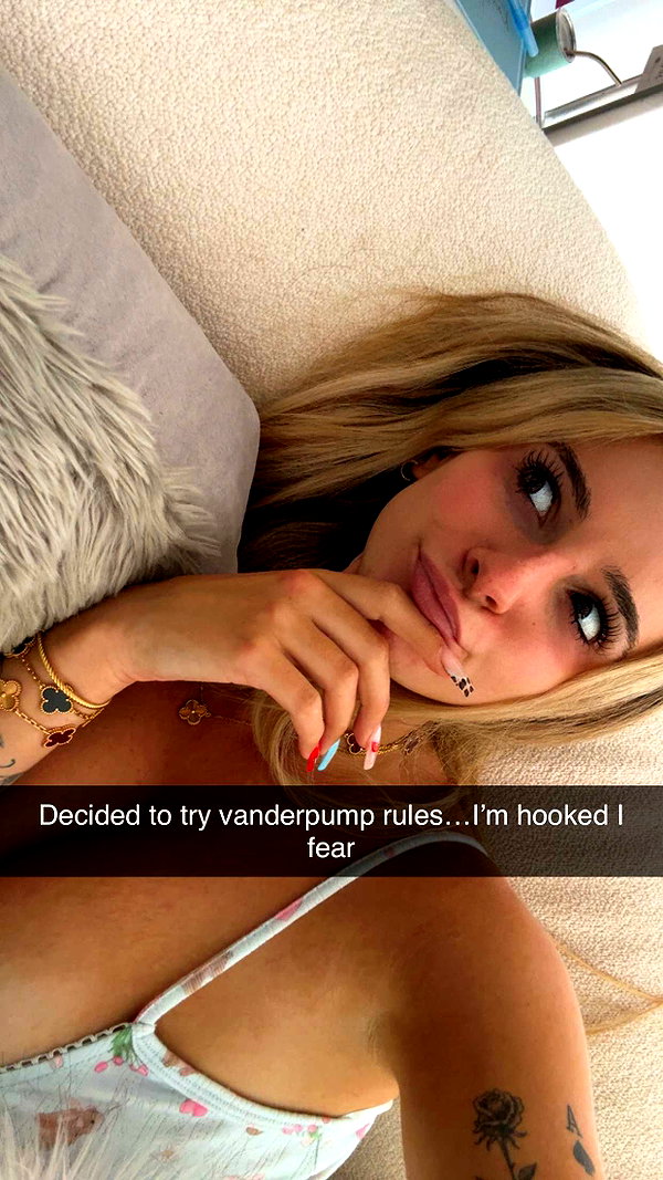 kaitlyn_krems snapchat image archive image