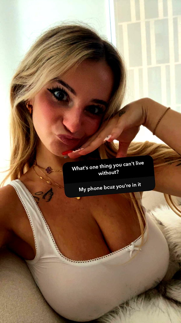 kaitlyn_krems snapchat image archive image