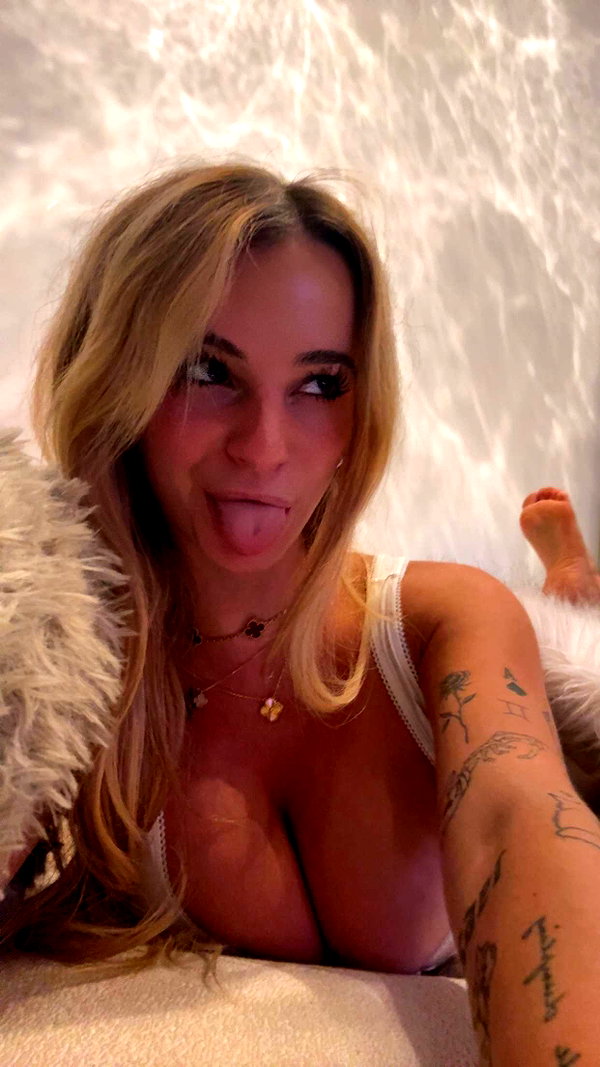 kaitlyn_krems snapchat image archive image