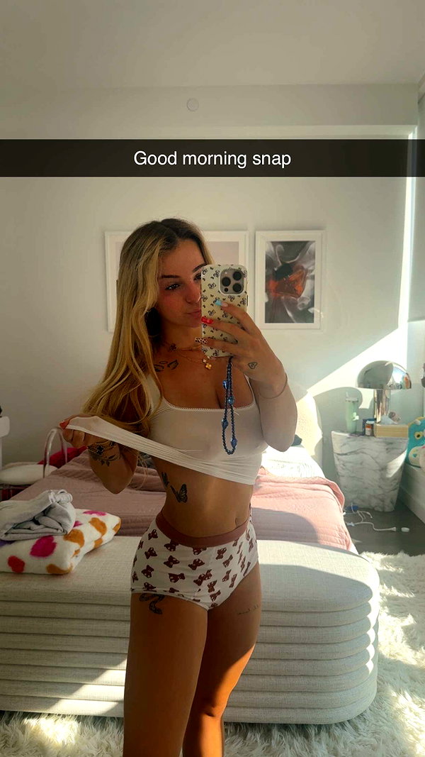 kaitlyn_krems snapchat image archive image
