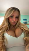 kaitlyn_krems Altpins Profile Picture