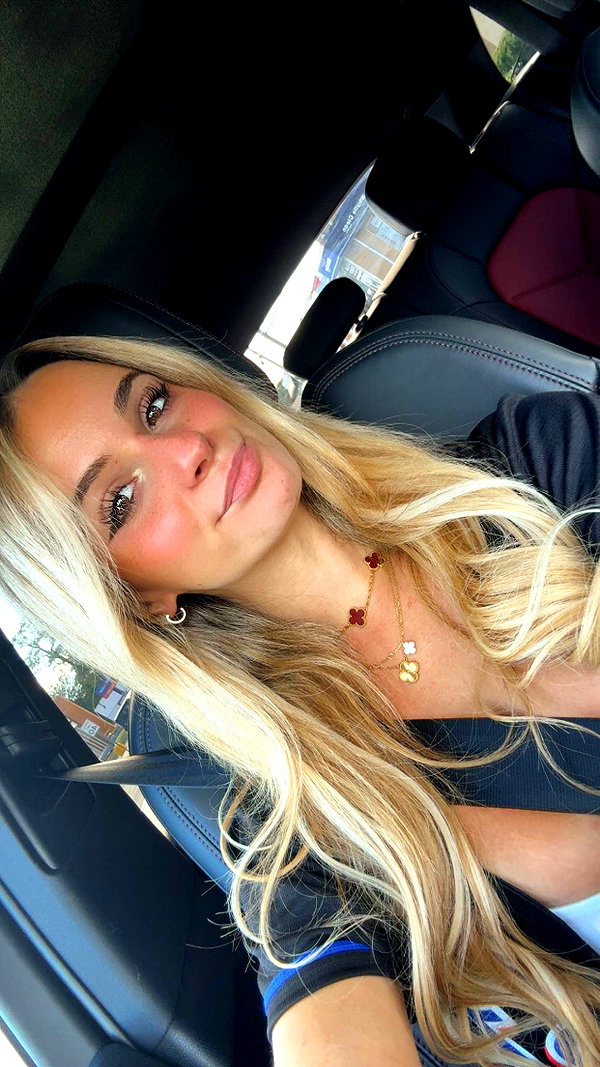 kaitlyn_krems snapchat image archive image