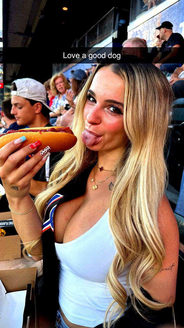 kaitlyn_krems snapchat image archive image