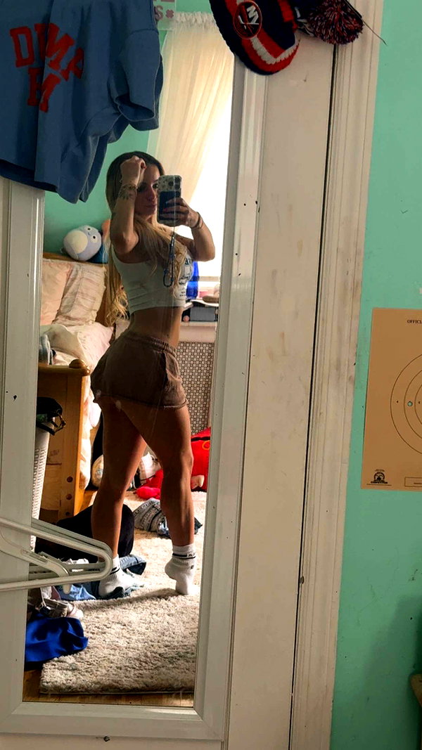 kaitlyn_krems snapchat image archive image