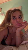 kaitlyn_krems Altpins Profile Picture