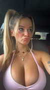 kaitlyn_krems Altpins Profile Picture