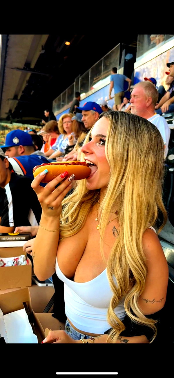 kaitlyn_krems snapchat image archive image
