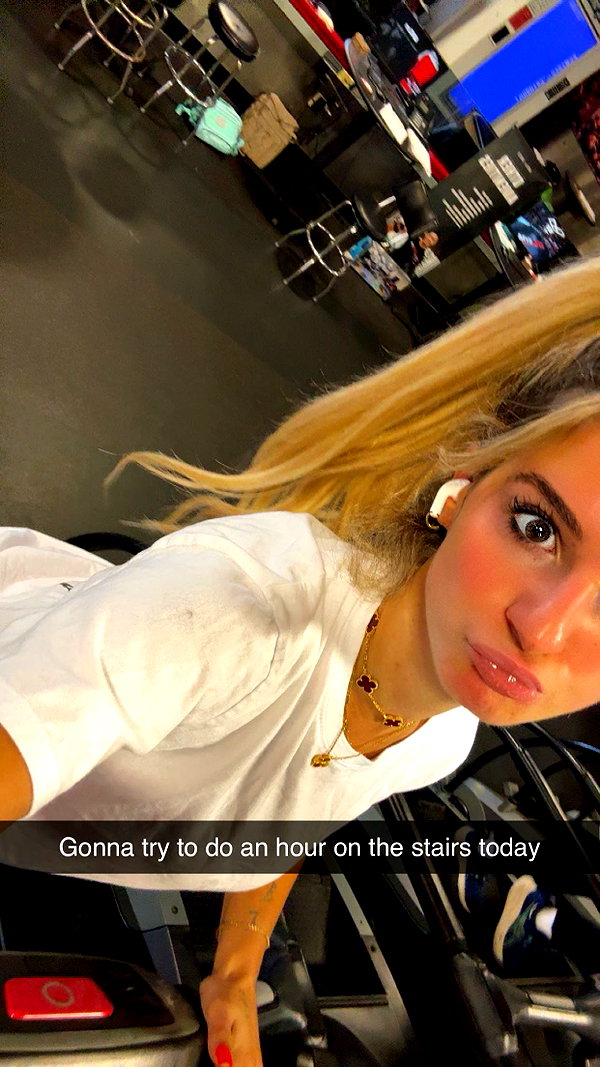 kaitlyn_krems snapchat image archive image