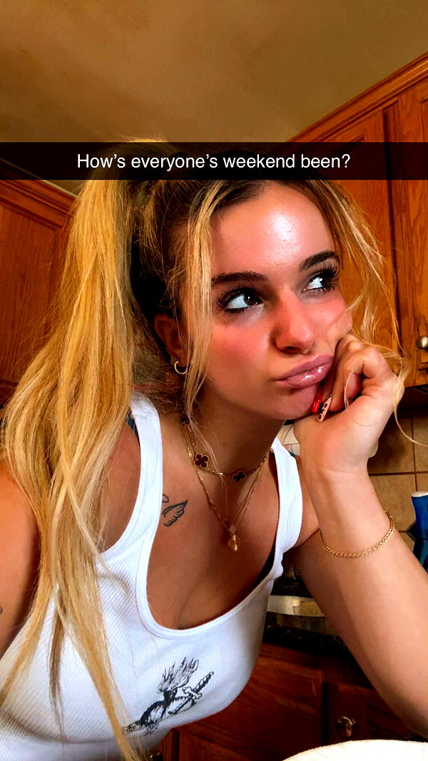 kaitlyn_krems snapchat image archive image