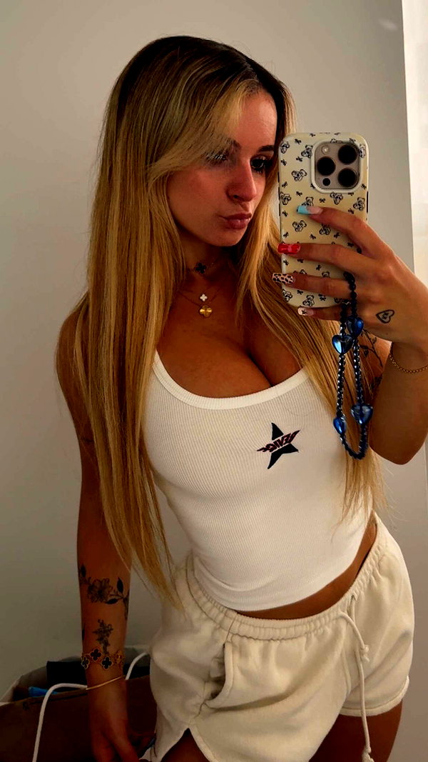kaitlyn_krems snapchat image archive image