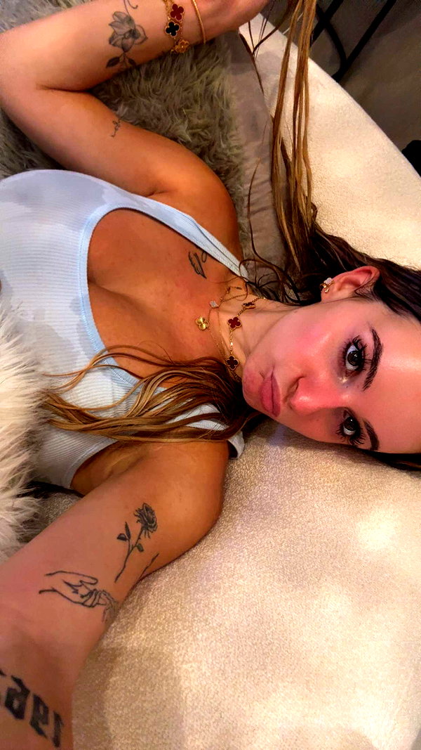 kaitlyn_krems snapchat image archive image
