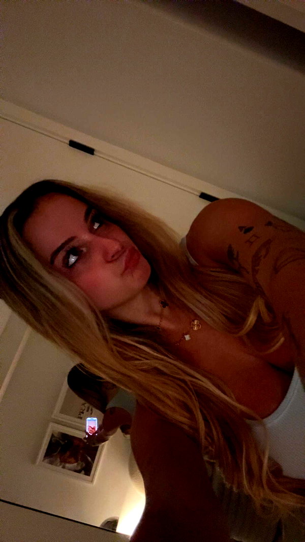 kaitlyn_krems snapchat image archive image