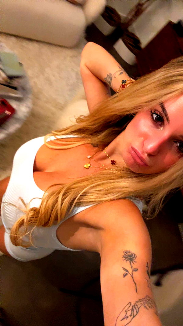 kaitlyn_krems snapchat image archive image