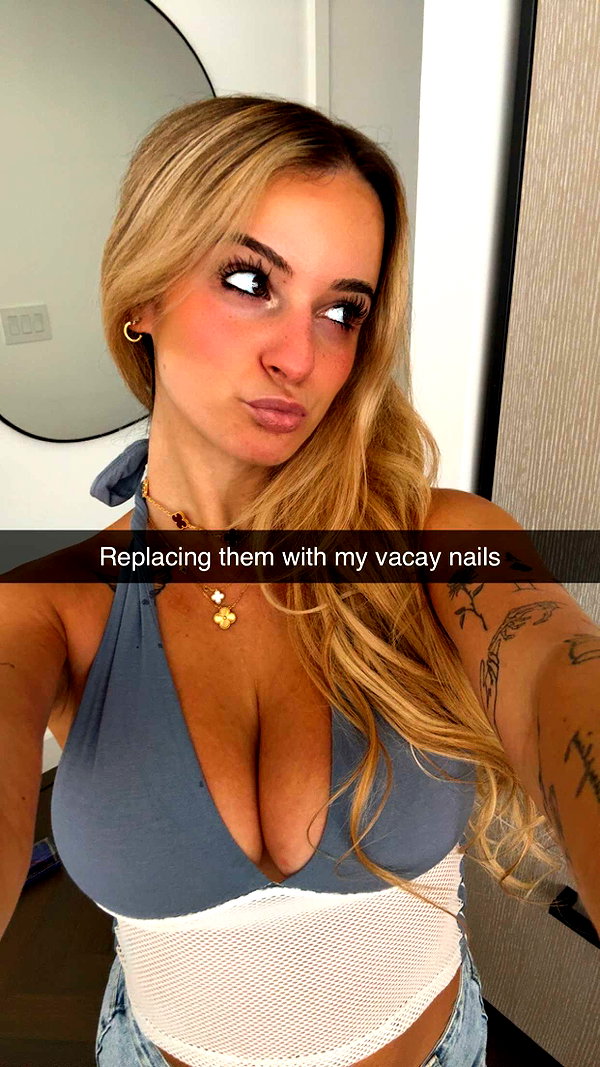 kaitlyn_krems snapchat image archive image