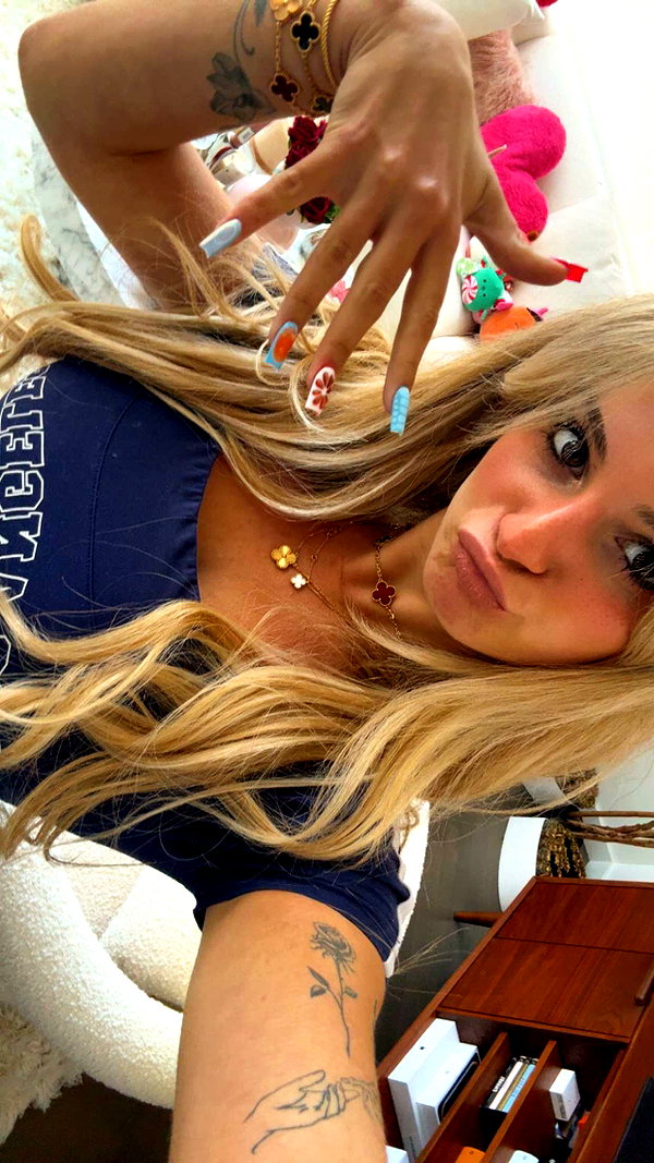kaitlyn_krems snapchat image archive image
