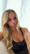 kaitlyn_krems Altpins Profile Picture