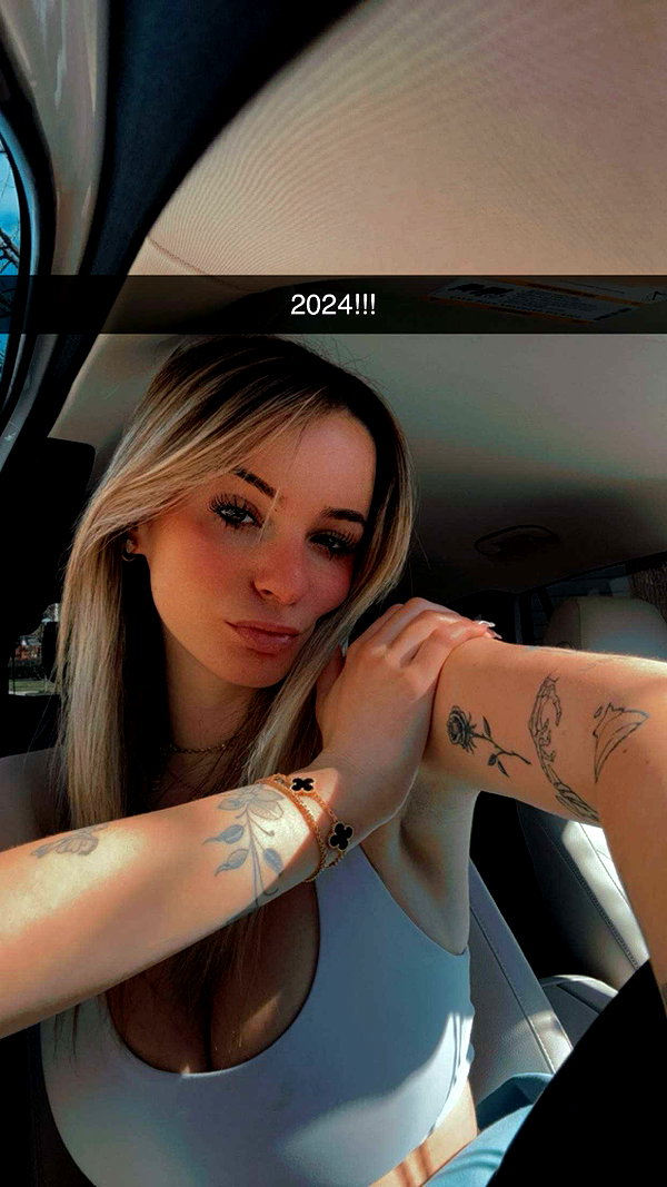 kaitlyn_krems snapchat image archive image