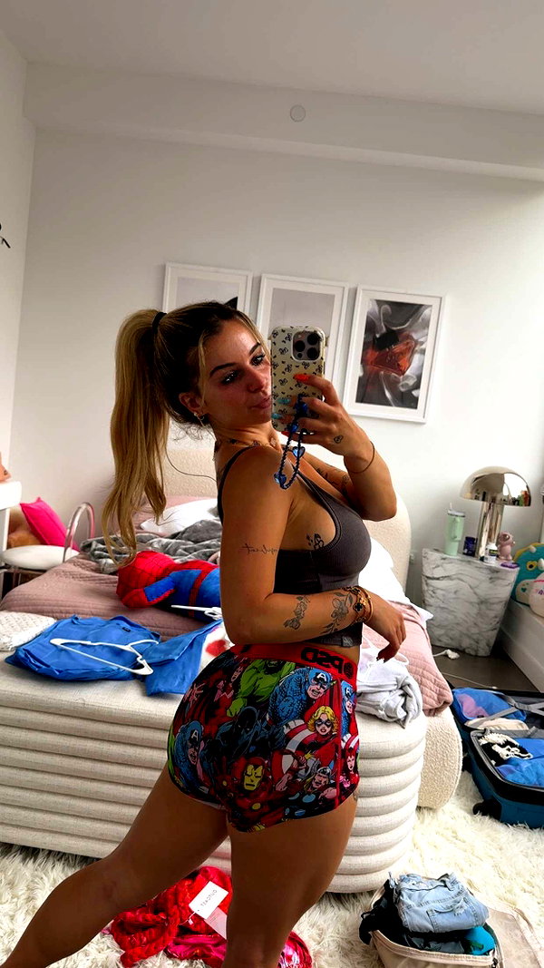 kaitlyn_krems snapchat image archive image