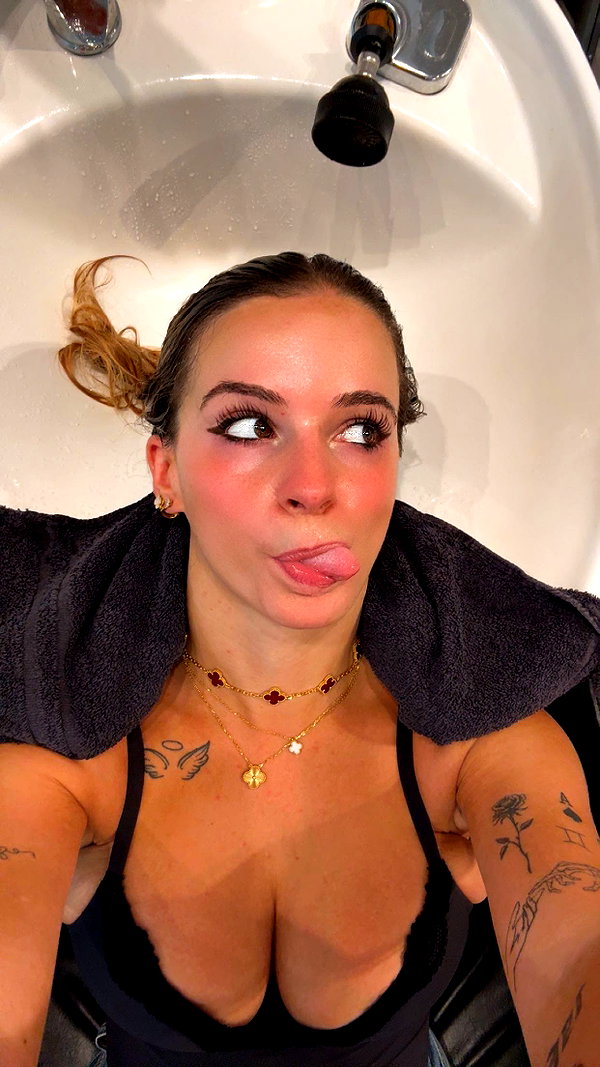 kaitlyn_krems snapchat image archive image