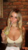 kaitlyn_krems Altpins Profile Picture