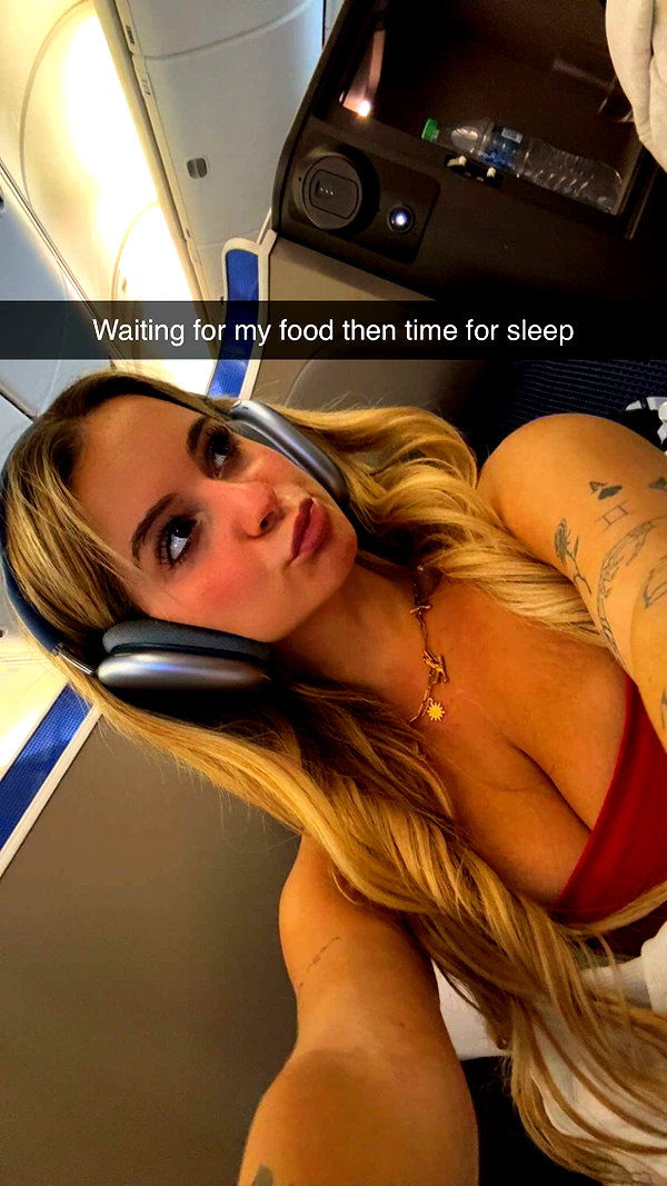 kaitlyn_krems snapchat image archive image