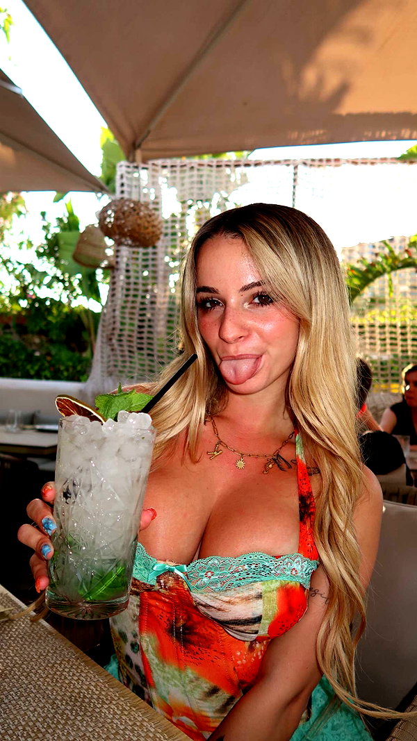 kaitlyn_krems snapchat image archive image