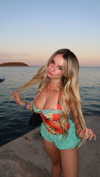 kaitlyn_krems Altpins Profile Picture