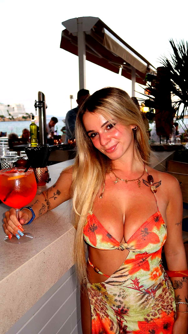 kaitlyn_krems snapchat image archive image