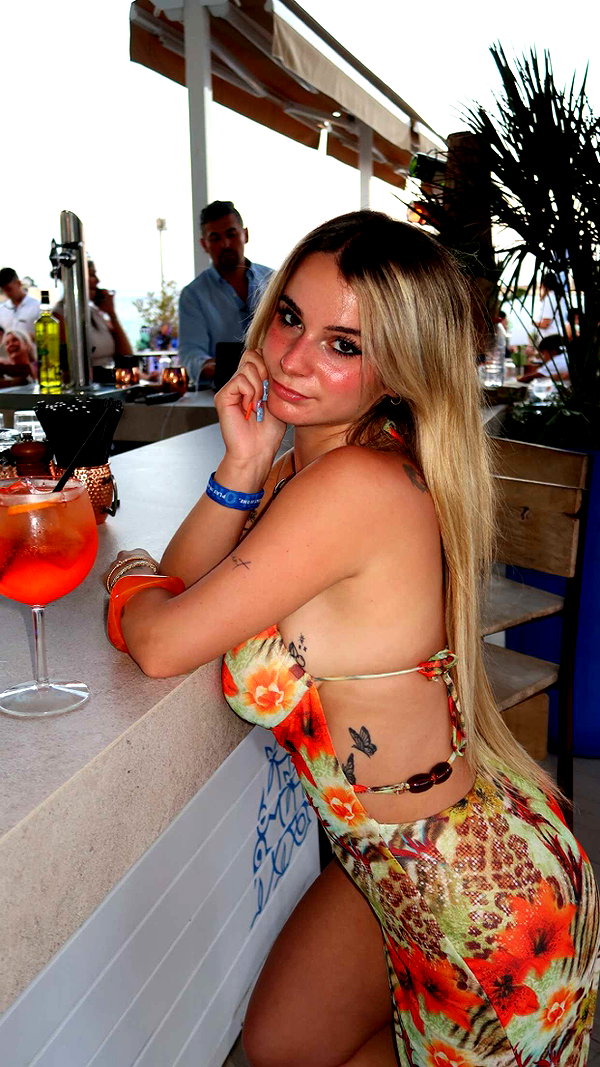 kaitlyn_krems snapchat image archive image