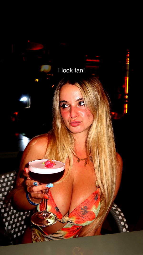 kaitlyn_krems snapchat image archive image