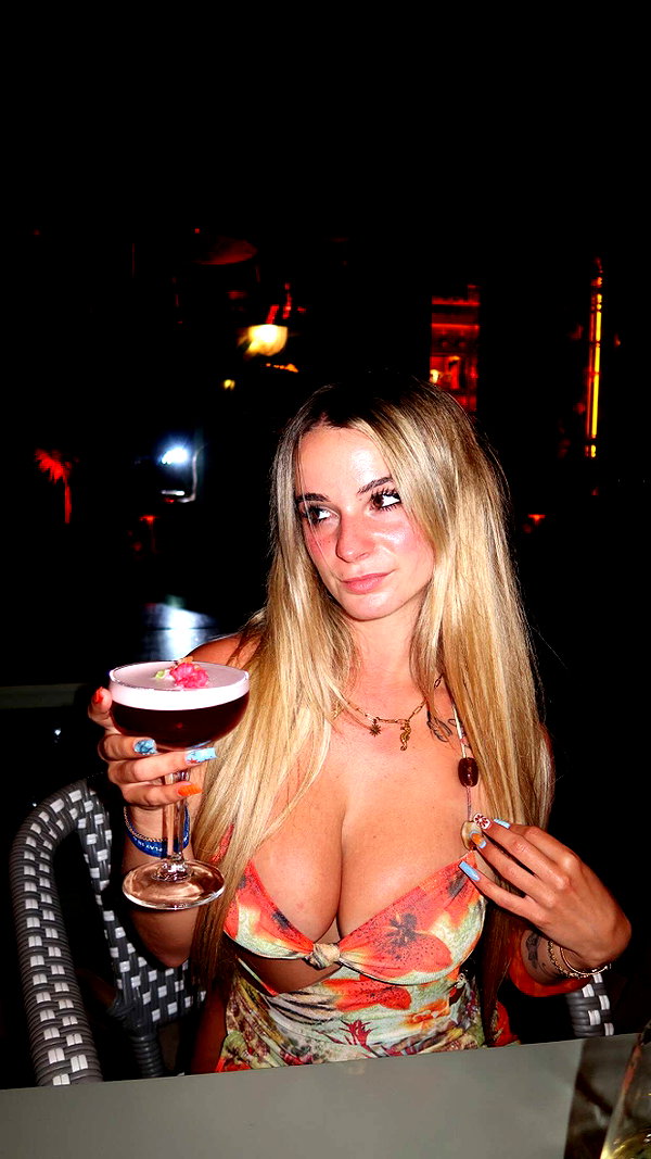 kaitlyn_krems snapchat image archive image