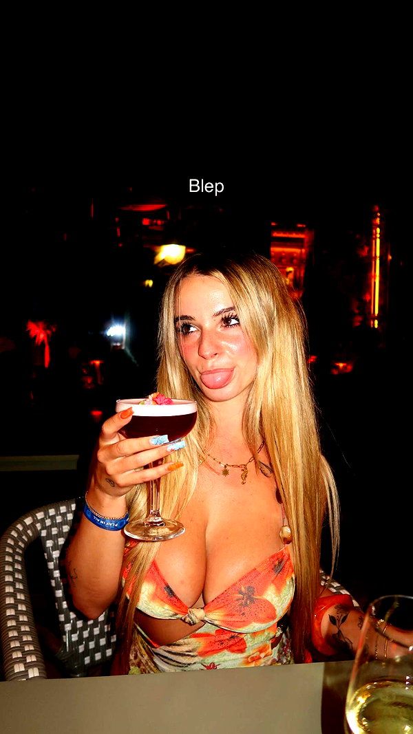 kaitlyn_krems snapchat image archive image