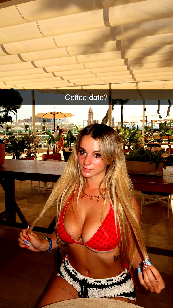 kaitlyn_krems snapchat image archive image