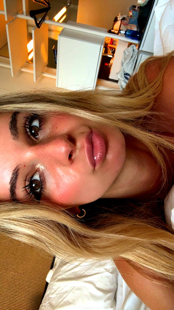 kaitlyn_krems snapchat image archive image