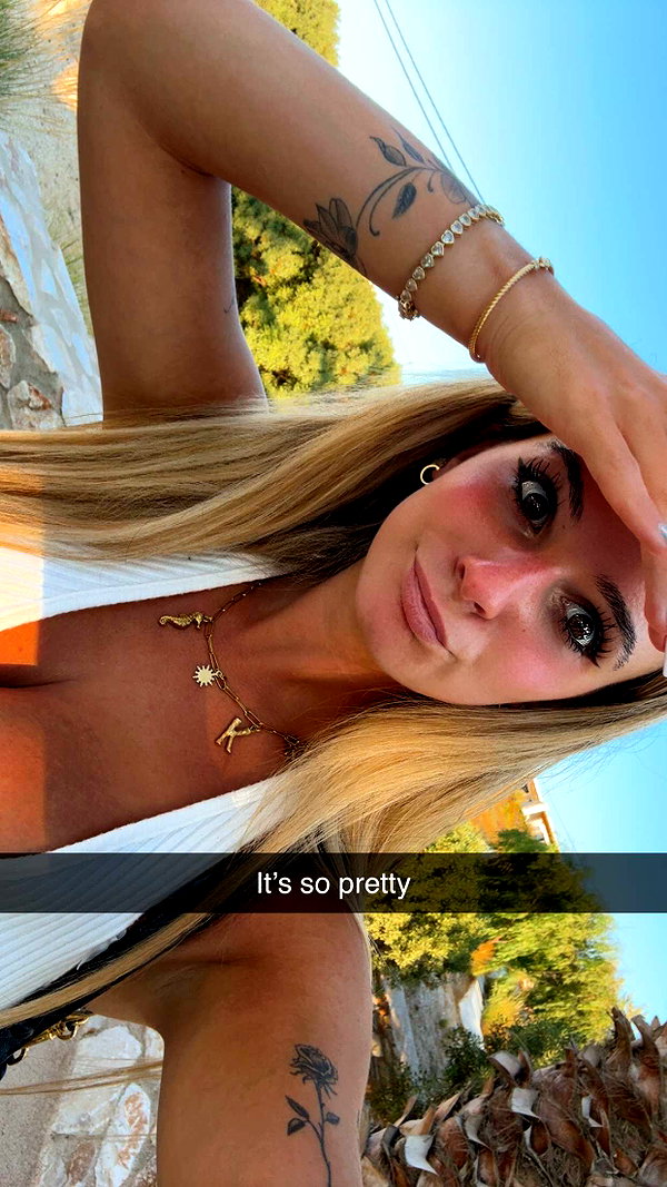 kaitlyn_krems snapchat image archive image