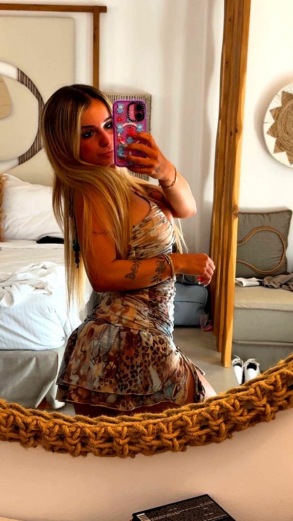 kaitlyn_krems snapchat image archive image