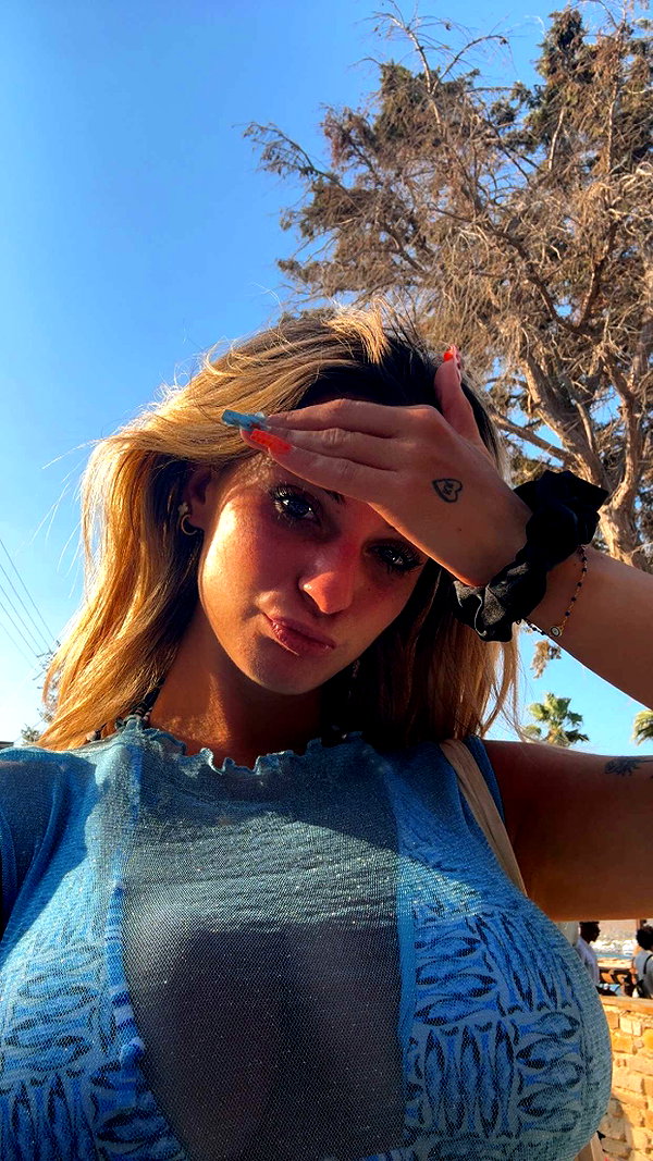 kaitlyn_krems snapchat image archive image