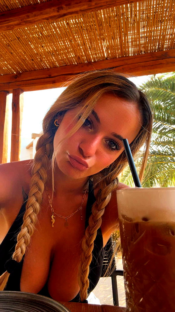 kaitlyn_krems snapchat image archive image