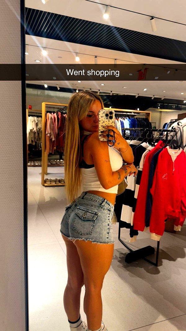 kaitlyn_krems snapchat image archive image