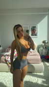kaitlyn_krems Altpins Profile Picture