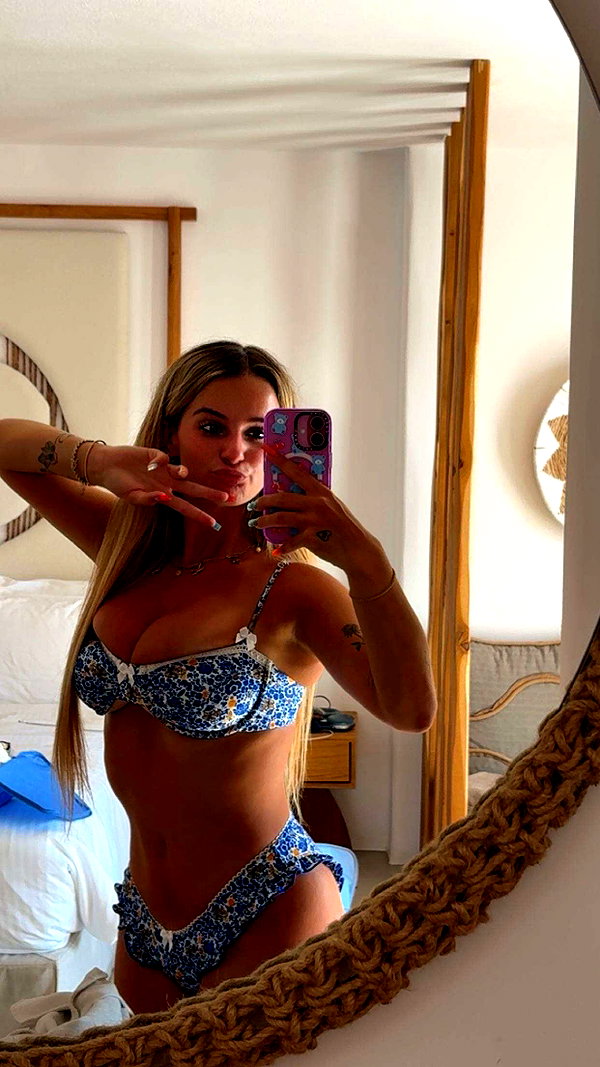 kaitlyn_krems snapchat image archive image