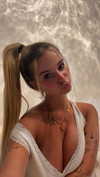 kaitlyn_krems Altpins Profile Picture